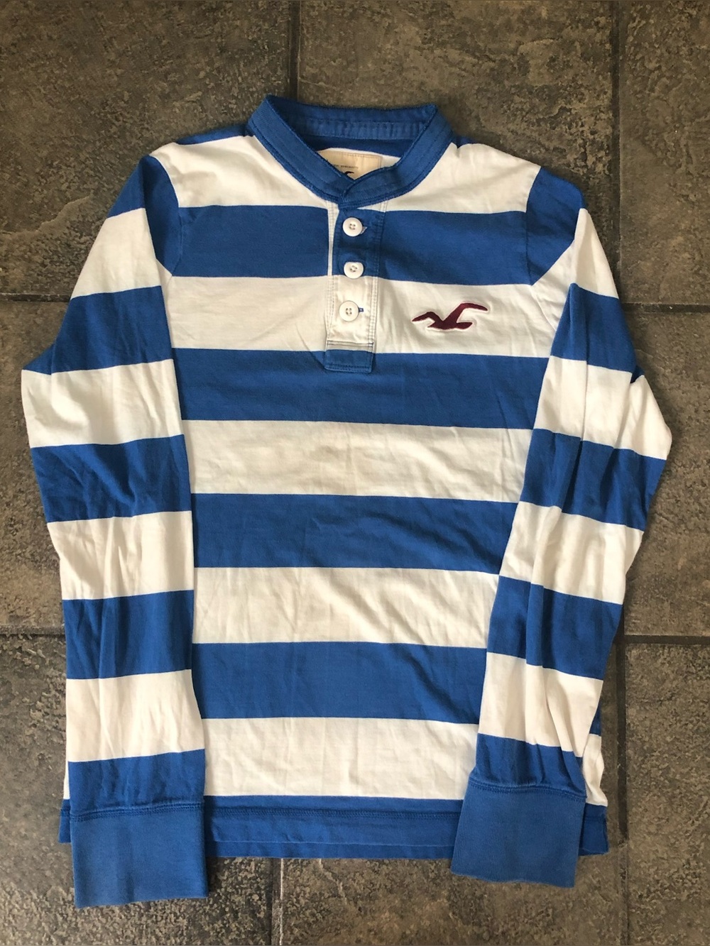 Vintage Y2K Hollister Men’s Striped Long Sleeve Henley Shirt Size XL